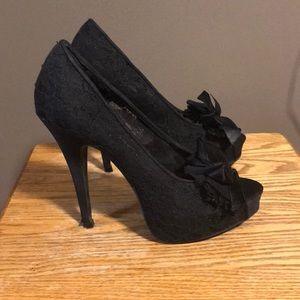 Chinese Laundry Black Heels